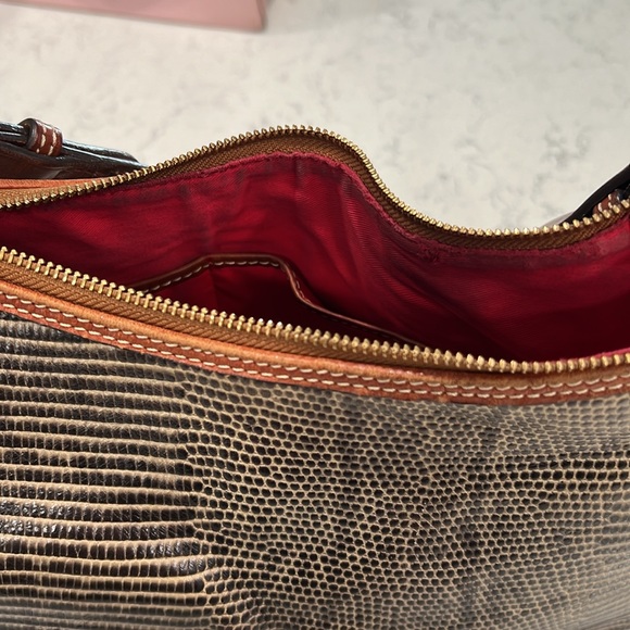 Dooney & Bourke Lizard Embossed Hobo Shoulder Bag - Picture 6 of 7